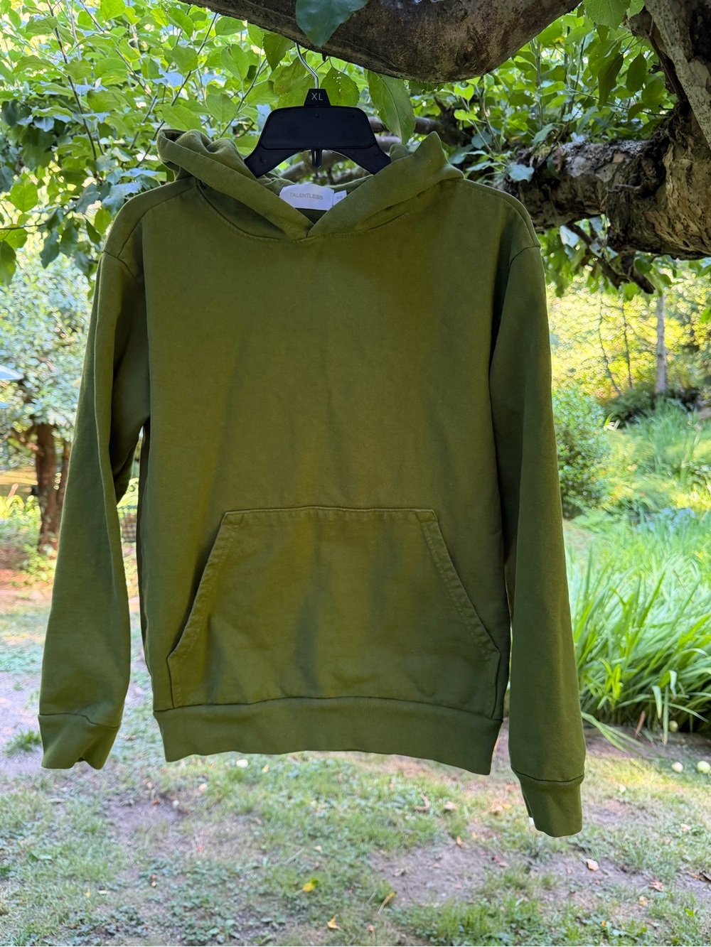 Talentless heavyweight hoodie   XS - Picture 2 of 4